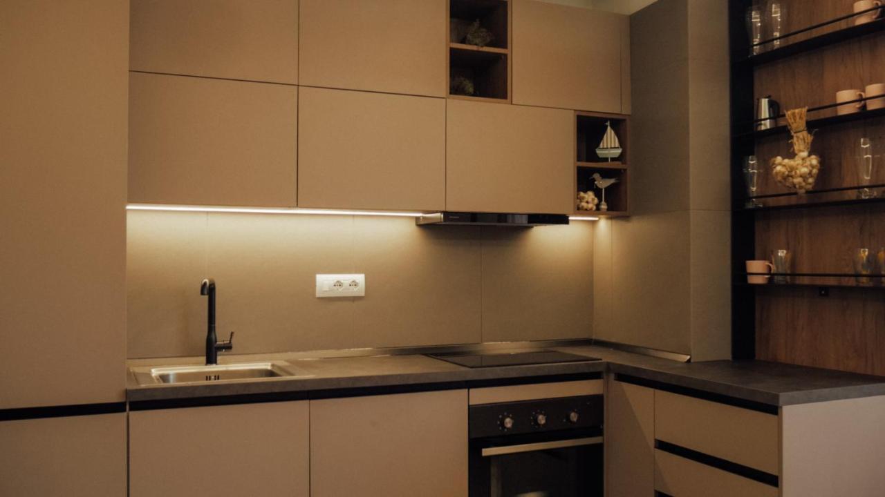 Newly Renovated Apartment Тирана Екстериор снимка