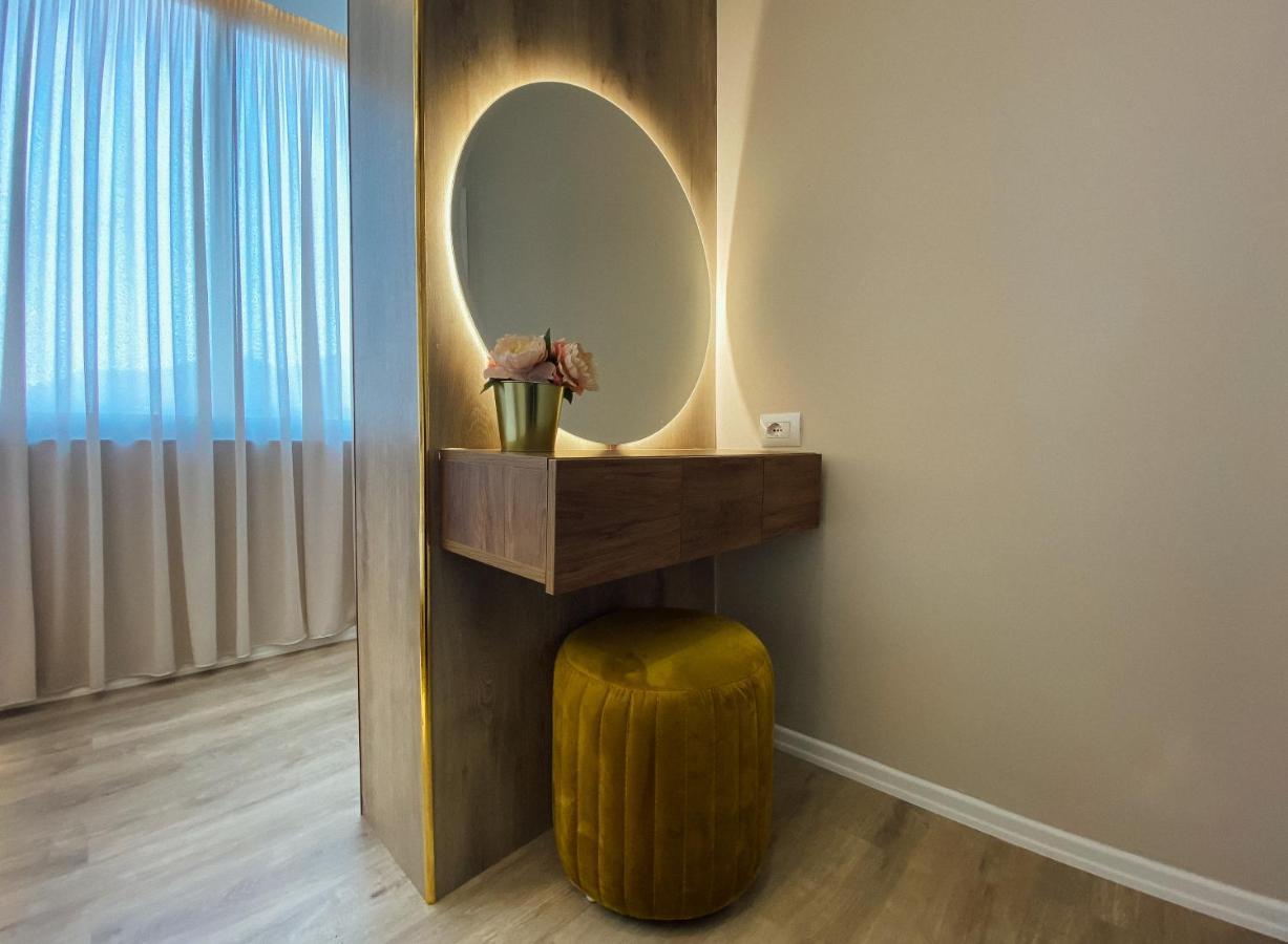 Newly Renovated Apartment Тирана Екстериор снимка