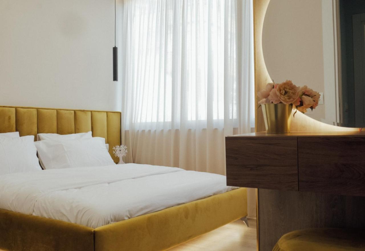 Newly Renovated Apartment Тирана Екстериор снимка